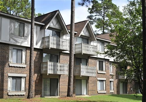 Edward Rose and Sons | Apartments in
