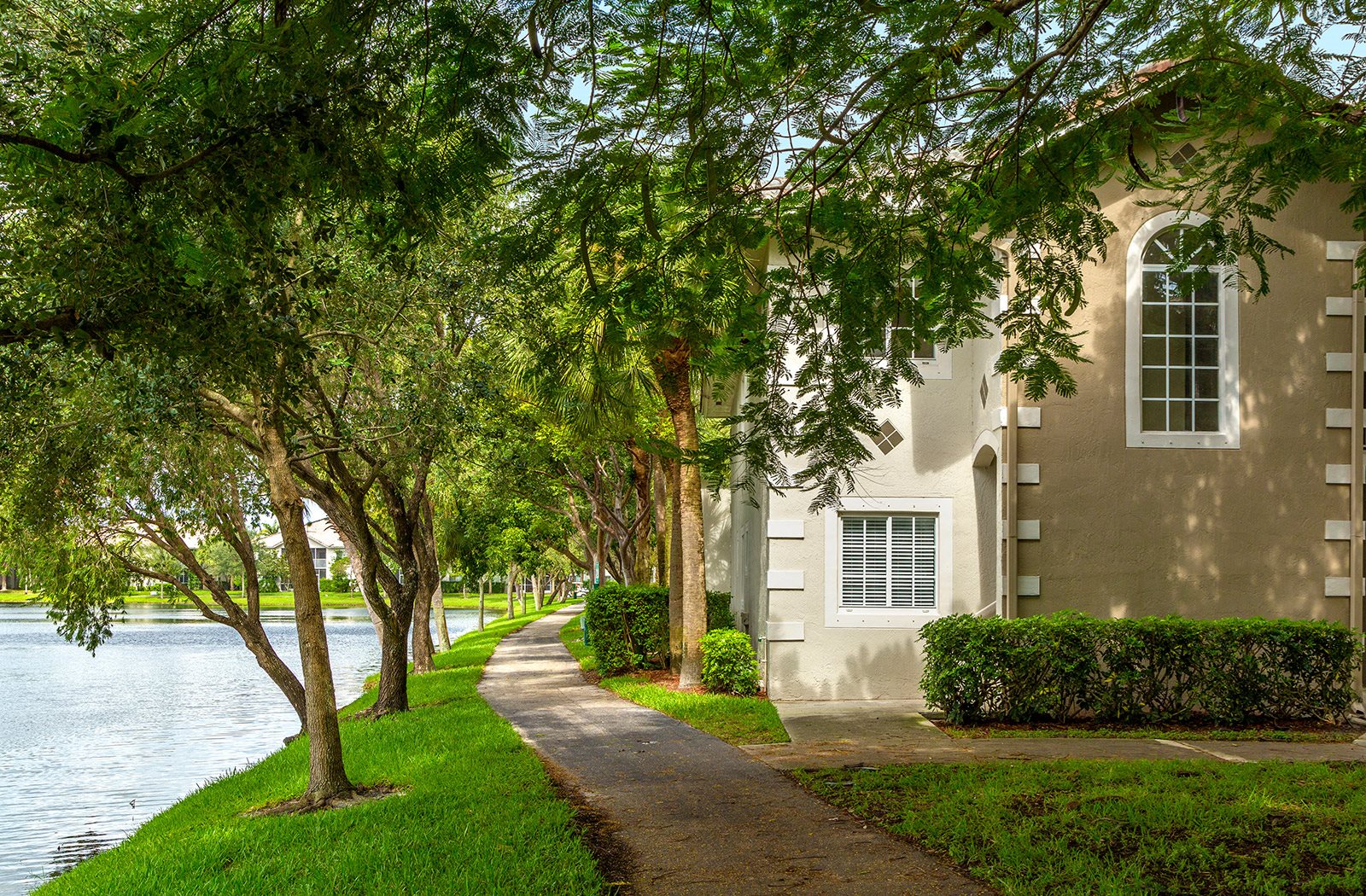 Bell Coconut Creek Apartments Coconut Creek, FL Bell Apartment Living