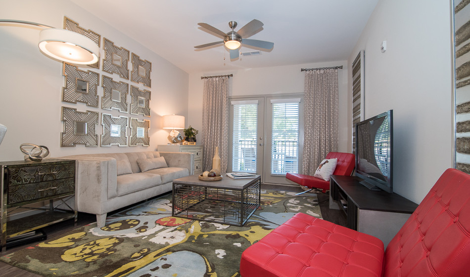 New Luxury Apartments in Jamestown, NC Millis and Main